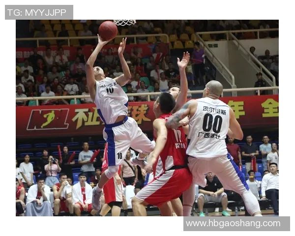 广西威壮迎战武汉当代全力争胜展现足球魅力与激情对决